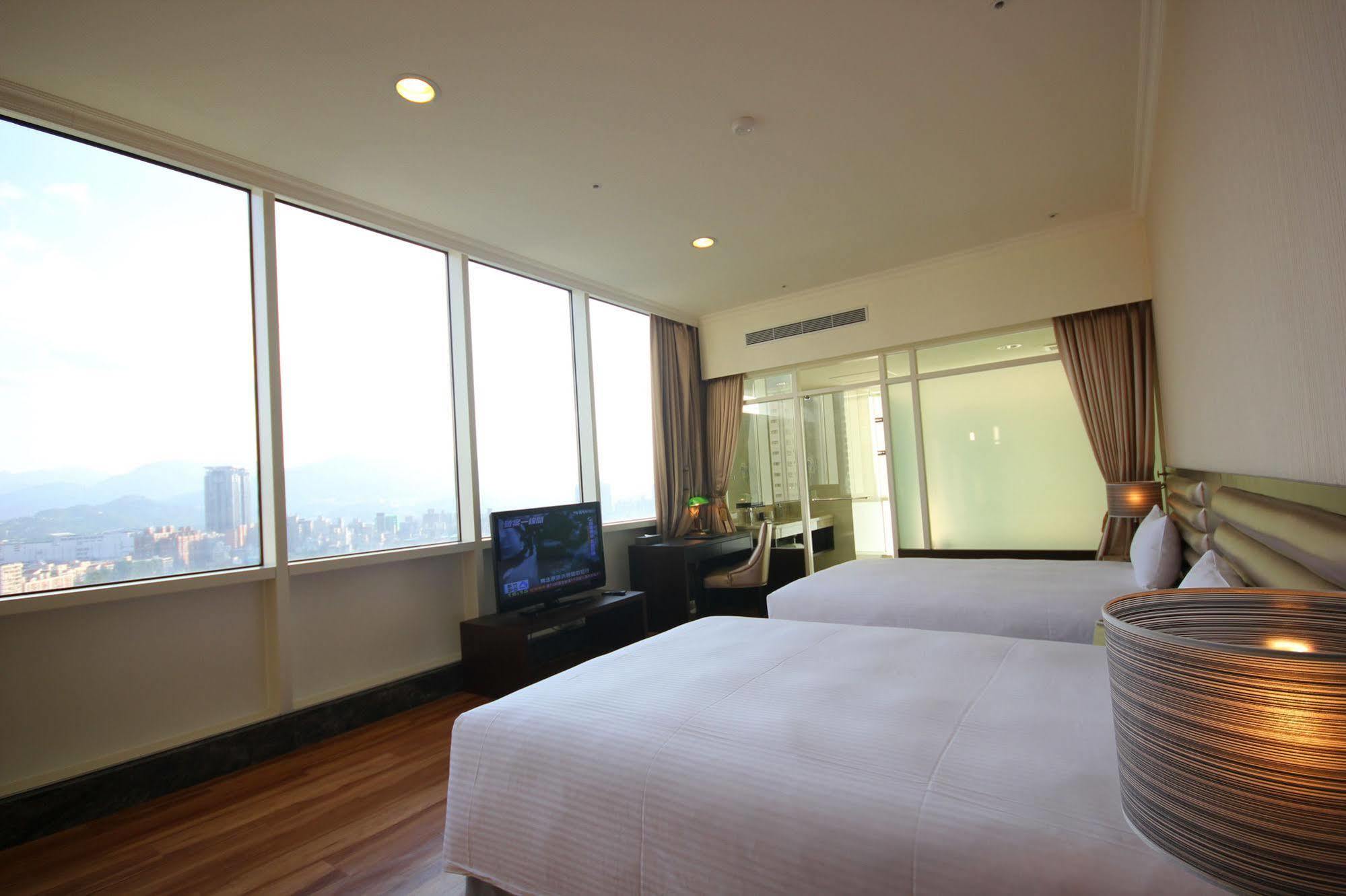 New Taipei Hot Spring Hotel Xindian Exterior photo